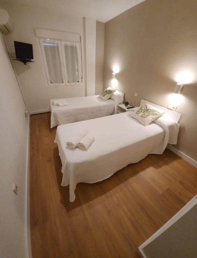 Hostal Casa Fran La Pueblanueva Zewnętrze zdjęcie