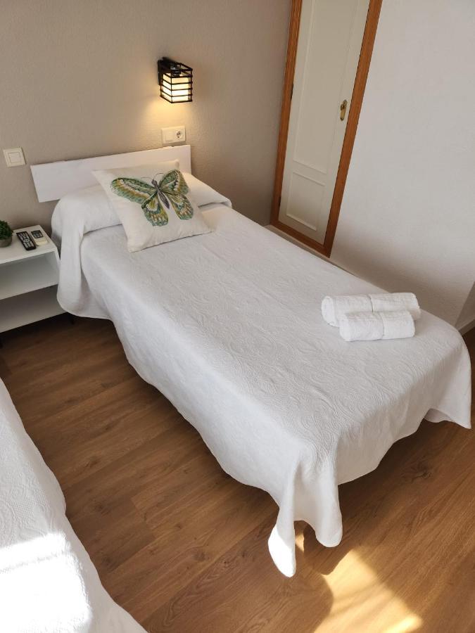 Hostal Casa Fran La Pueblanueva Zewnętrze zdjęcie