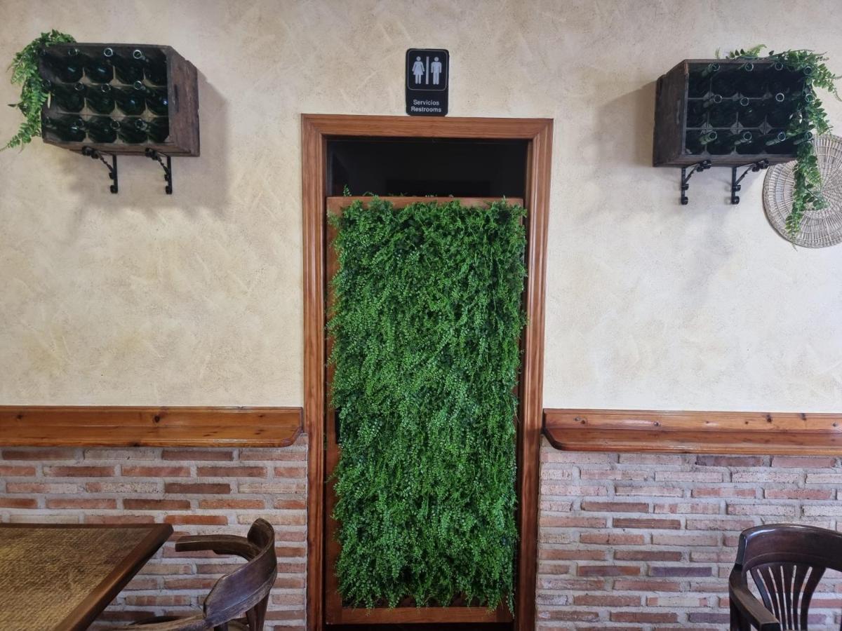 Hostal Casa Fran La Pueblanueva Zewnętrze zdjęcie